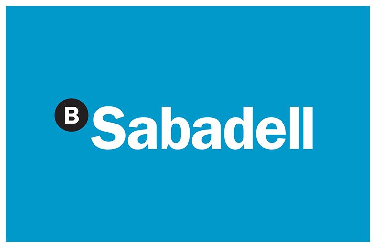 Entrevista a Carmen de LLano, directora comercial del Banco Sabadell