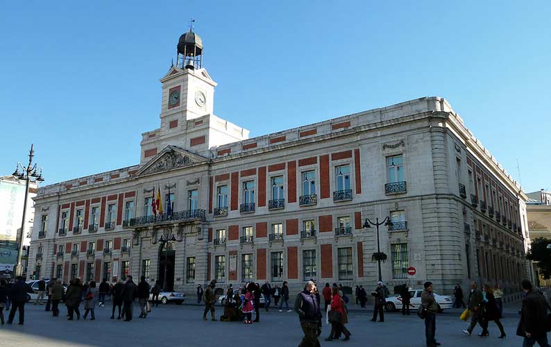 La Comunidad de Madrid es la que más tarda en pagar a sus autónomos