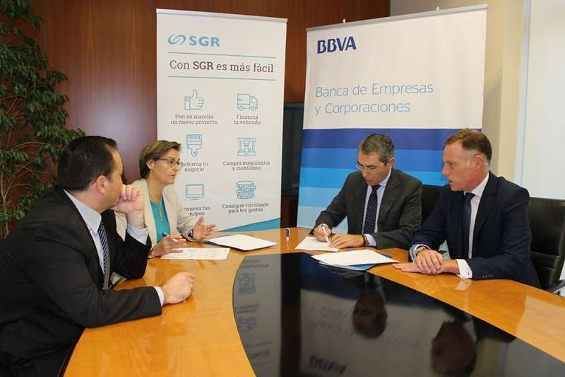 BBVA y La Sociedad de Garantía Recíproca de la Comunidad Valenciana firman un acuerdo de financiación a pymes y autónomos