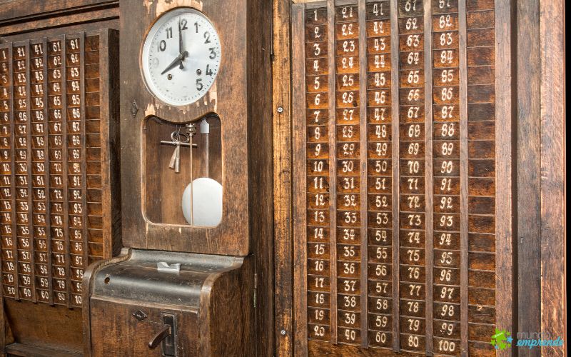 Registro horario digital y conectado en 2025: La nueva obligación para autónomos y pequeños negocios Registro horario digital y conectado en 2025