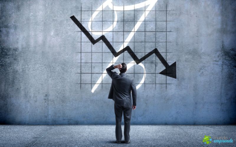 El desplome de los autónomos: 327 bajas diarias en el verano alerta sobre el futuro del autoempleo en España El desplome de los autónomos